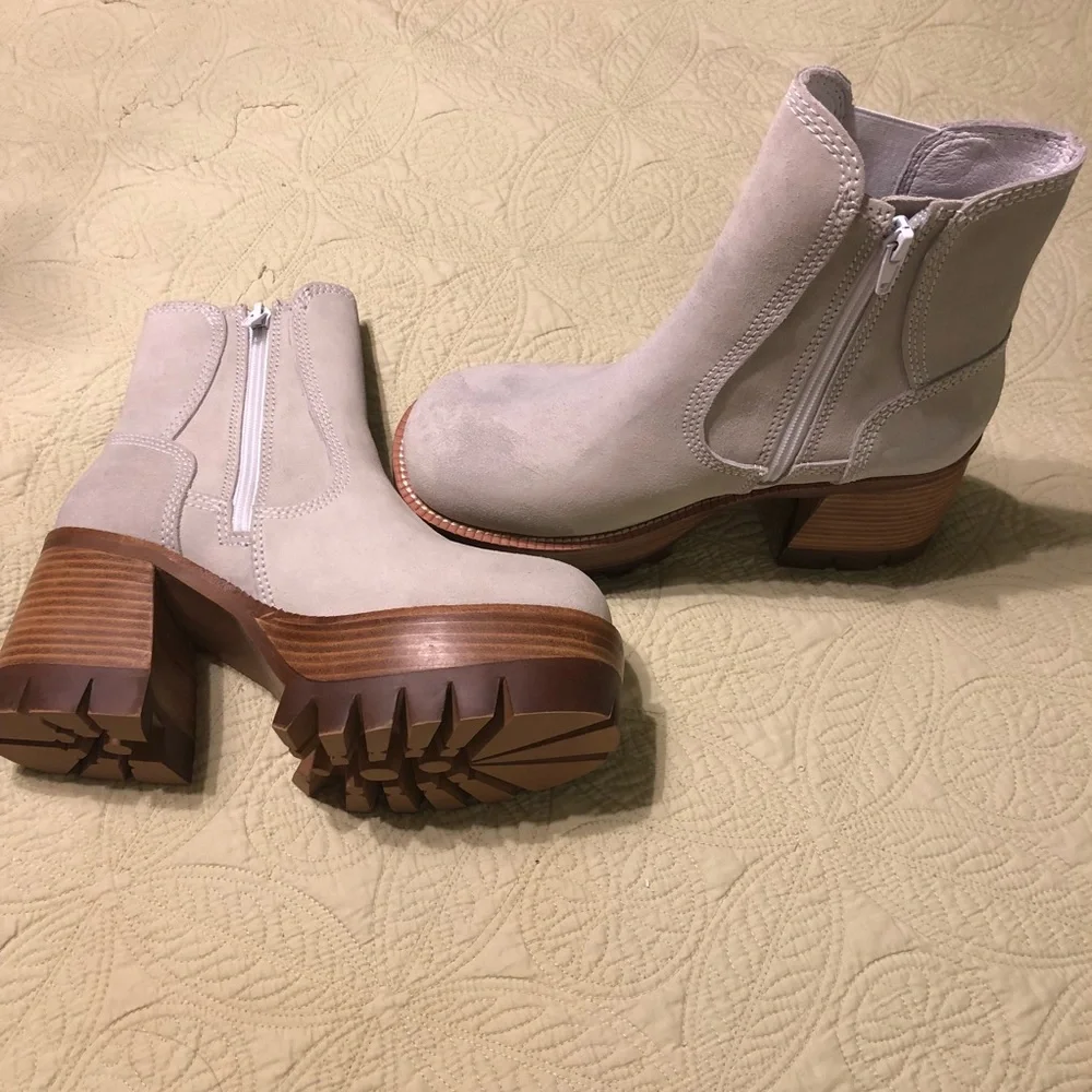- Jeffrey Campbell Preston Boot Size 10 M